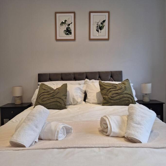 At Highgrove - Private Garden & Parking * Reading